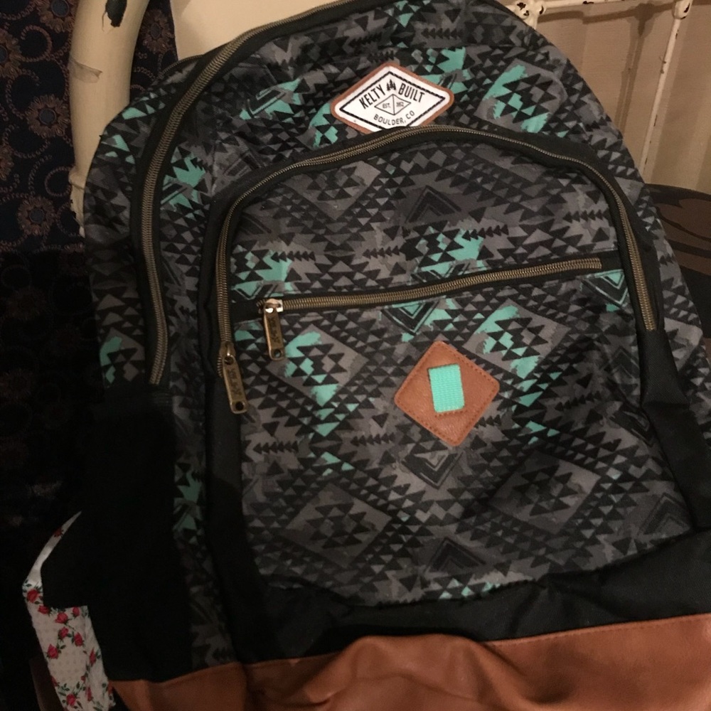 Super Rad KELTY Geo Day pack/Hiking Back pack. - Picture 3 of 3